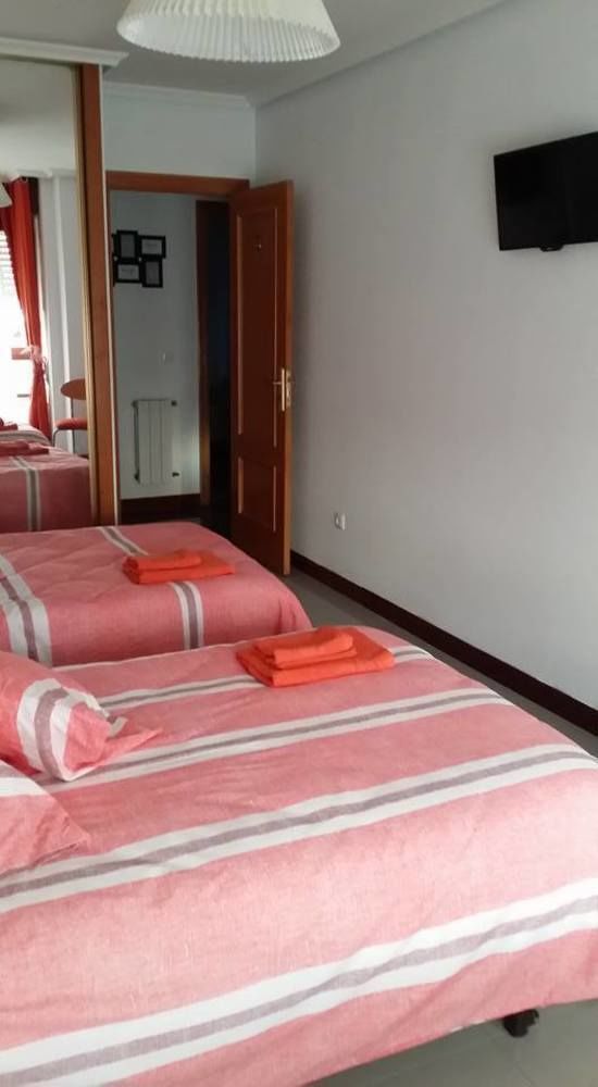 Alojamiento Miramar Santoña Buitenkant foto